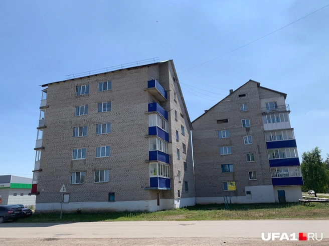 Пятиэтажки в центре Холма | Источник: Андрей Бирюков / UFA1.RU