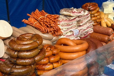 Продовольственные ярмарки в Барнауле стартовали с оборота 8,1 млн рублей