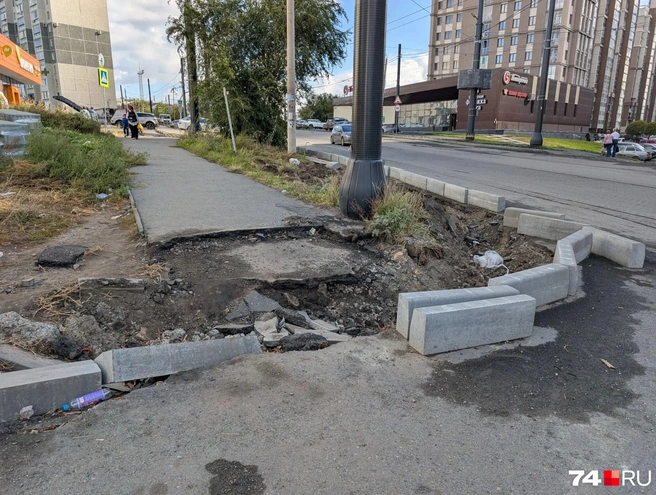 Пока доступной средой здесь и не пахнет | Источник: читатель 74.RU