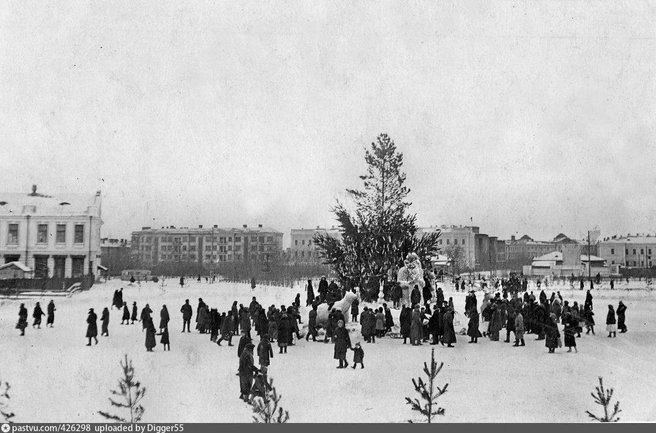 Празднование Нового года в 1940-м | Источник: Pastvu.com