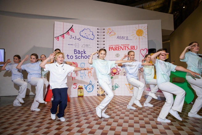 Выступление детского музыкального театра «Домисолька» | Источник: пресс-служба Psychologies.ru