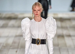Alexander McQueen весна/лето 2020