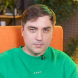 <p>Артем Муратов</p>