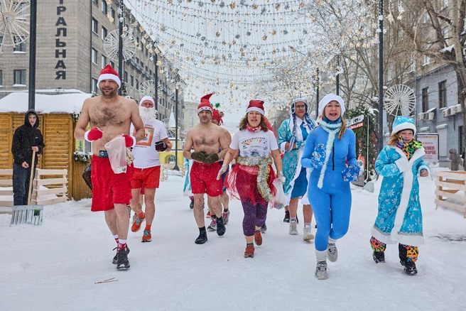 В флешмобе участвовали целыми семьями | Источник: Александр Ощепков / NGS.RU