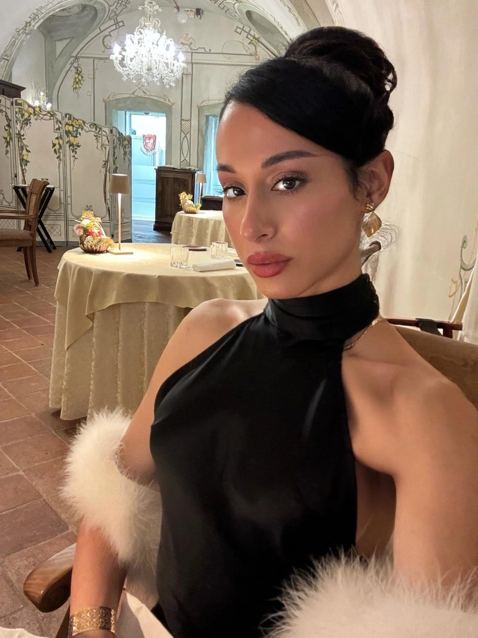 Важная деталь профессионального багажа Раиссы&nbsp;— участие в конкурсе Miss Universe Italy. | Источник: rayssa.dp8 / Instagram (экстремистская организация, деятельность запрещена на территории РФ)