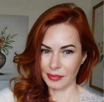 Эффектная красотка пропала 2 недели назад | Источник: «Лиза Алерт»
