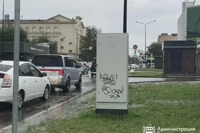 Вандалы разрисовали дома Благовещенска