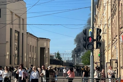 Пожар у Финляндского вокзала в Петербурге: трое погибших