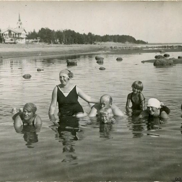 Куоккала, Уусикюля / Новая Деревня, 1920-е годы. (c) Из коллекции А. Старкова | Источник: сайт terijoki.spb.ru