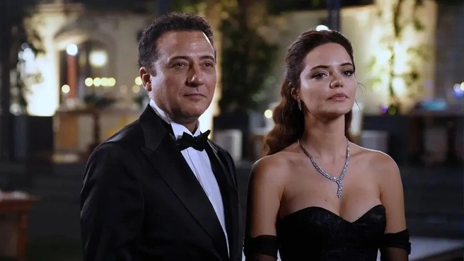 Зажигательный турецкий сериал, который захватывает с первых минут | Источник: кадр из сериала «Моя прекрасная жизнь» (16+), реж. Чары Байрак, студия Ay Yapım, 2023–2024 год