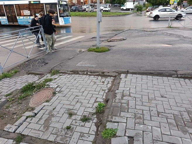 Городская среда в микрорайонах, отдаленных от центра города, часто далека от комфортной | Источник: Виктория Хлыстова