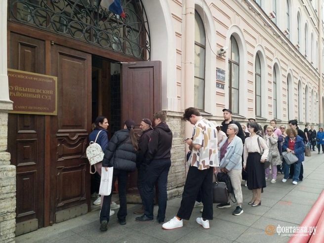 Жительницу блокадного Ленинграда оштрафовали на 10 тысяч рублей за дискредитацию армии | Источник: «Фонтанка.ру»