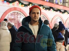 Счастливый Бикович, смущенная дочь Киркорова, ждущая Новый год Михалкова, застрявшая на декорации Михеева: открытие ГУМ-катка