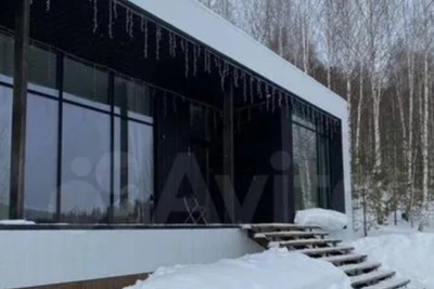 Дом из «Сумерек» на берегу Павловки продают за 15 миллионов