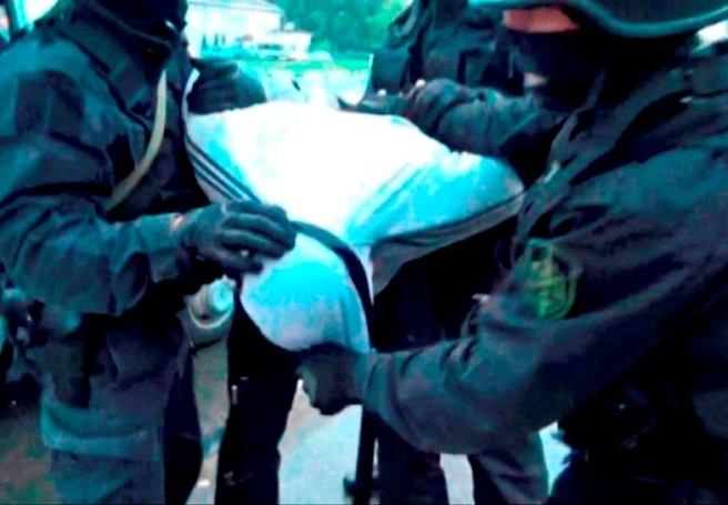 В Рязани поймали наркокурьера, сбывавшего «синтетику» | ya62.ru