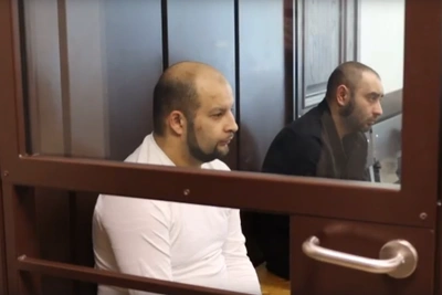 Суд вынес приговор братьям за наезд на толпу