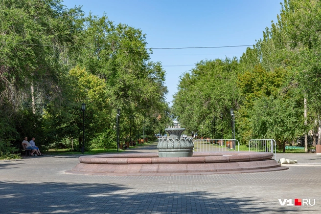 С этого ракурса о поломке свидетельствуют только фан-барьеры | Источник: Константин Завриков / V1.RU