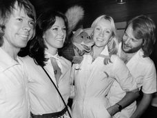 Встреча впервые за 36 лет! Как сегодня выглядит легендарная группа ABBA – фото