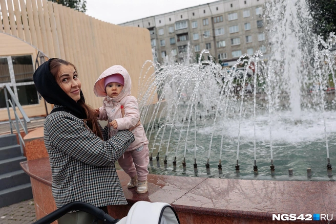 Каждая вторая семья, согласно этим планам, должна завести второго ребенка | Источник: Максим Серков / NGS42.RU