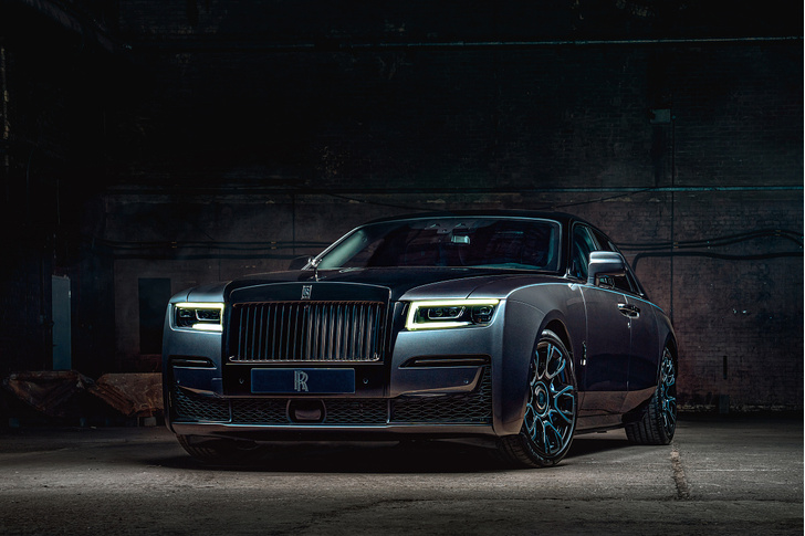 Фото №5 - Rolls-Royce Black Badge Ghost отметил дебют в России