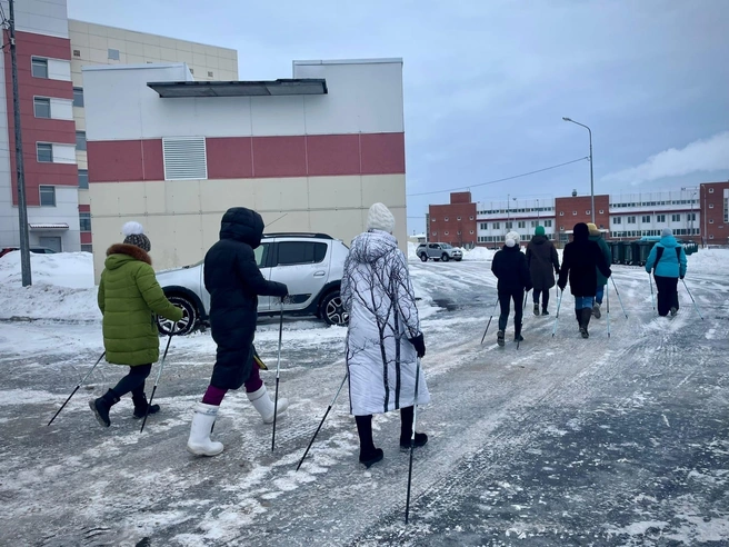 Также в Центре проводили мастер-классы по скандинавской ходьбе и массовые зарядки | Источник: Архангельский центр медицинской профилактики / Vk.com