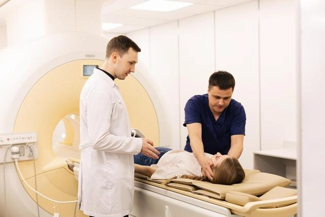 Оценить состояние поврежденной области поможет МРТ | Источник: «МРТ Альянс»