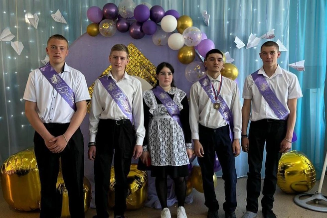Ребята готовы вступать во взрослую жизнь | Источник: читательница НГС