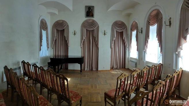 В концертном зале при музее Римского-Корсакова проходят концерты солистов оперы Мариинского театра | Источник: Михаил Огнев / «Фонтанка.ру»