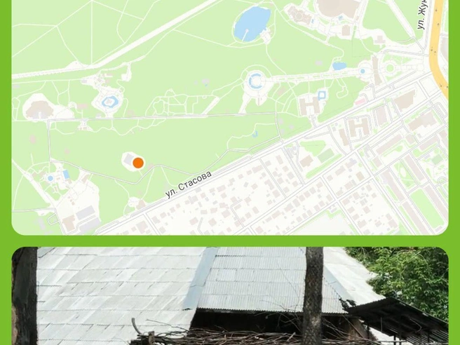 Огонь охватил это здание и загон | Источник: Юрий Орлов / Городские медиа, 2gis.ru