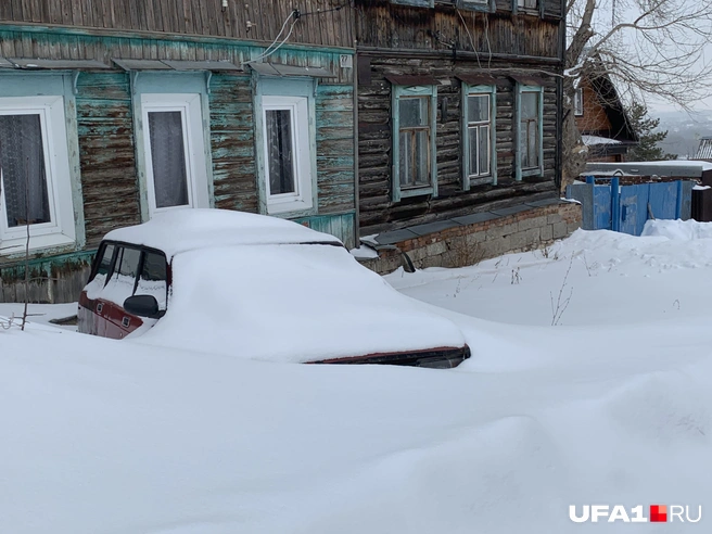 Машиной давно не пользовались | Источник: Андрей Бирюков / UFA1.RU