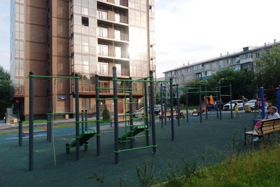 Школьница пострадала при падении лифта в Красноярске