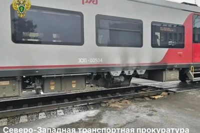 Поезд загорелся в Петрозаводске перед рейсом в Петербург