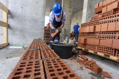 Самая высокооплачиваемая рабочая профессия Алтайского края