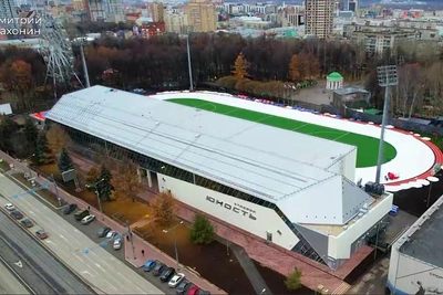 Стадион «Юность» откроется в декабре после ремонта