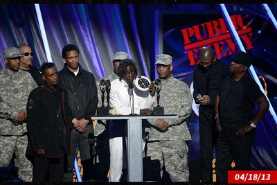 Чак Д ответил Джину Симмонсу на заявление о рэпе