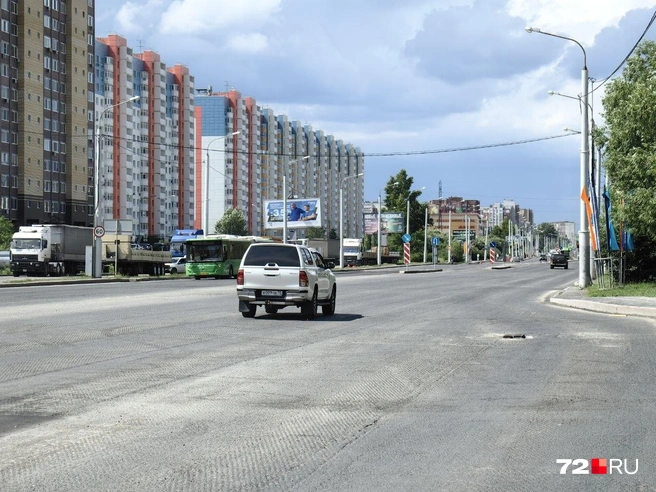 Карманы для транспорта тоже ремонтируют  | Источник: Павел Красоткин / 72.RU 