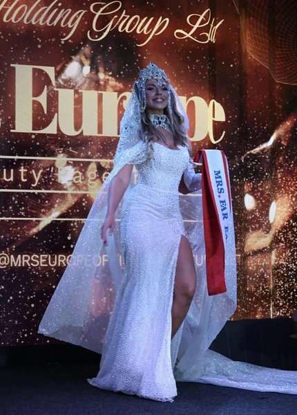 Анастасия полетела в Болгарию одна