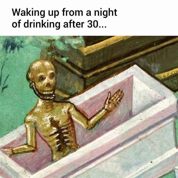 Когда тебе за 30 и ты просыпаешься после ночной вечеринки. | Источник: artmemescentral