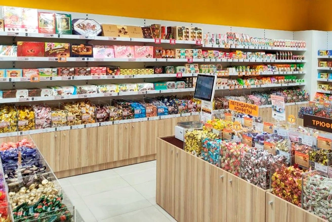 Здесь представлена продукция 16 кондитерских фабрик холдинга | Источник: «Объединенная кондитерская сеть»