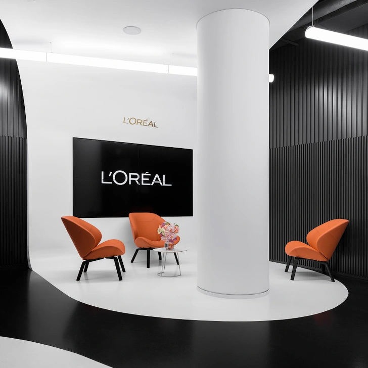 Офис L’Oréal по проекту IND Architects в Москве (фото 20)