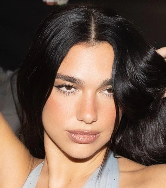 Источник: соцсети dualipa