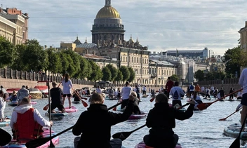 Спорт, общение и вкусная еда: как прошел SUP-завтрак на воде 2025