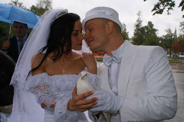 Никита с женой Ладой