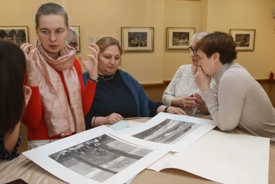 Выставка Марии Смольяниновой открылась в Хабаровске