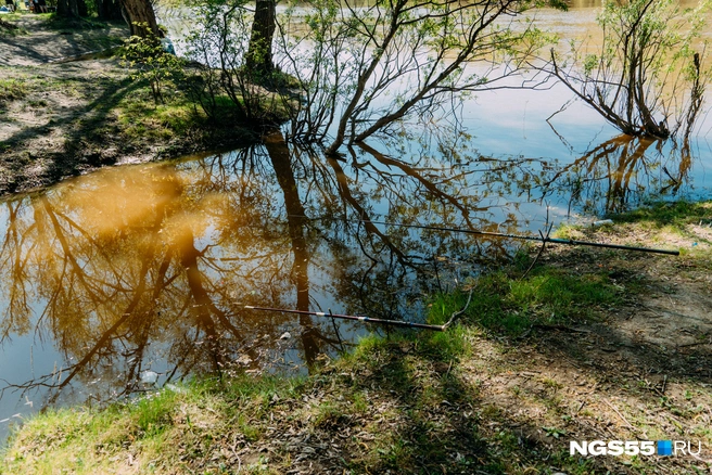 Тело мужчины пока не нашли | Источник: Елена Латыпова / NGS55.RU