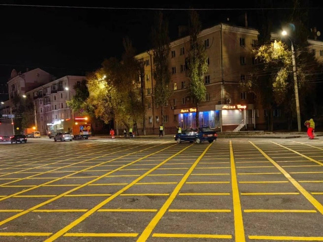 Останавливаться на перекрестках с такой разметкой запрещено | Источник: Управление дорожного хозяйства Воронежа / T.me