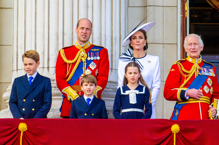 Принц Уильям парит в воздухе с детьми, но рядом не хватает Кейт Миддлтон