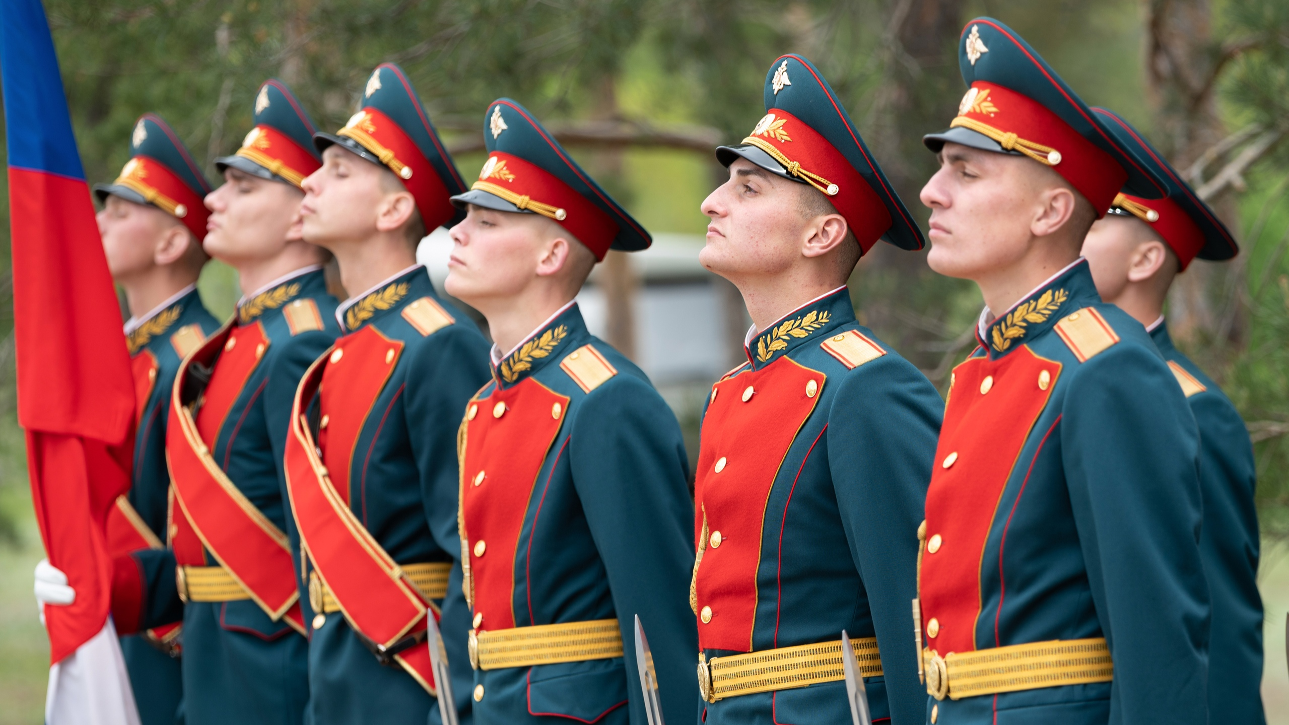 Рпк войска. Рота почетного караула Волгоград. Рота почетного караула Мамаев Курган. Рота почетного караула 71390. Часовые роты почётного караула 2022 Волгоград Мамаев Курган.