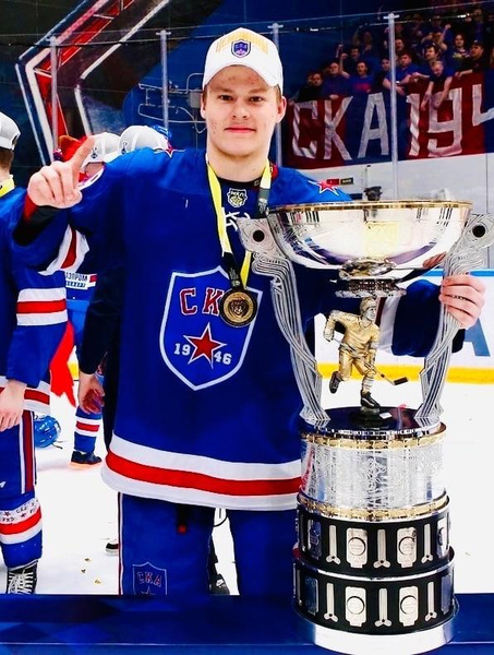 В Сочи пропал отец одного из самых дорогих игроков сборной России по хоккею Матвея Мичкова