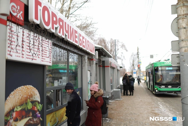 В городе можно вводить «индекс беляша», по которому легко отслеживать инфляцию | Источник: Евгений Софийчук / NGS55.RU 
